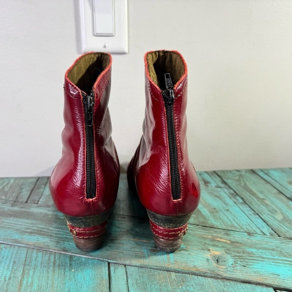 Fly Girl Red Ankle Boots Back Zip Size 41 - Picture 3 of 13